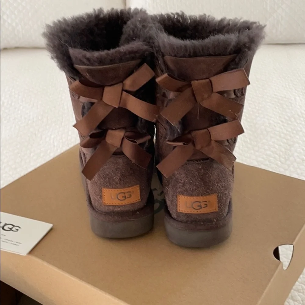 Ugg Bailey Bow ll‎ chocolate